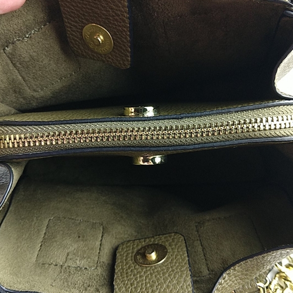 Green Crossbody Steve Madden Womans Purse Small - Picture 4 of 4